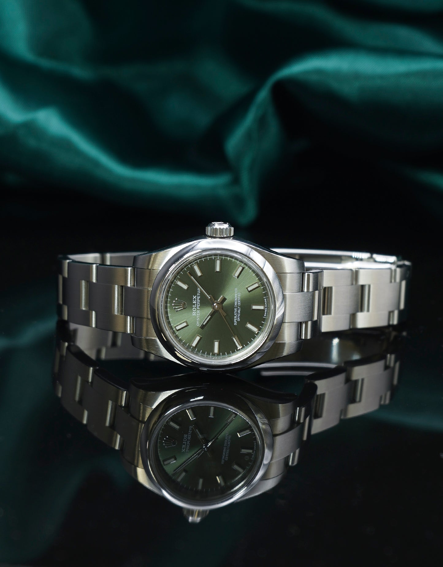 Rolex Oyster Perpetual 26