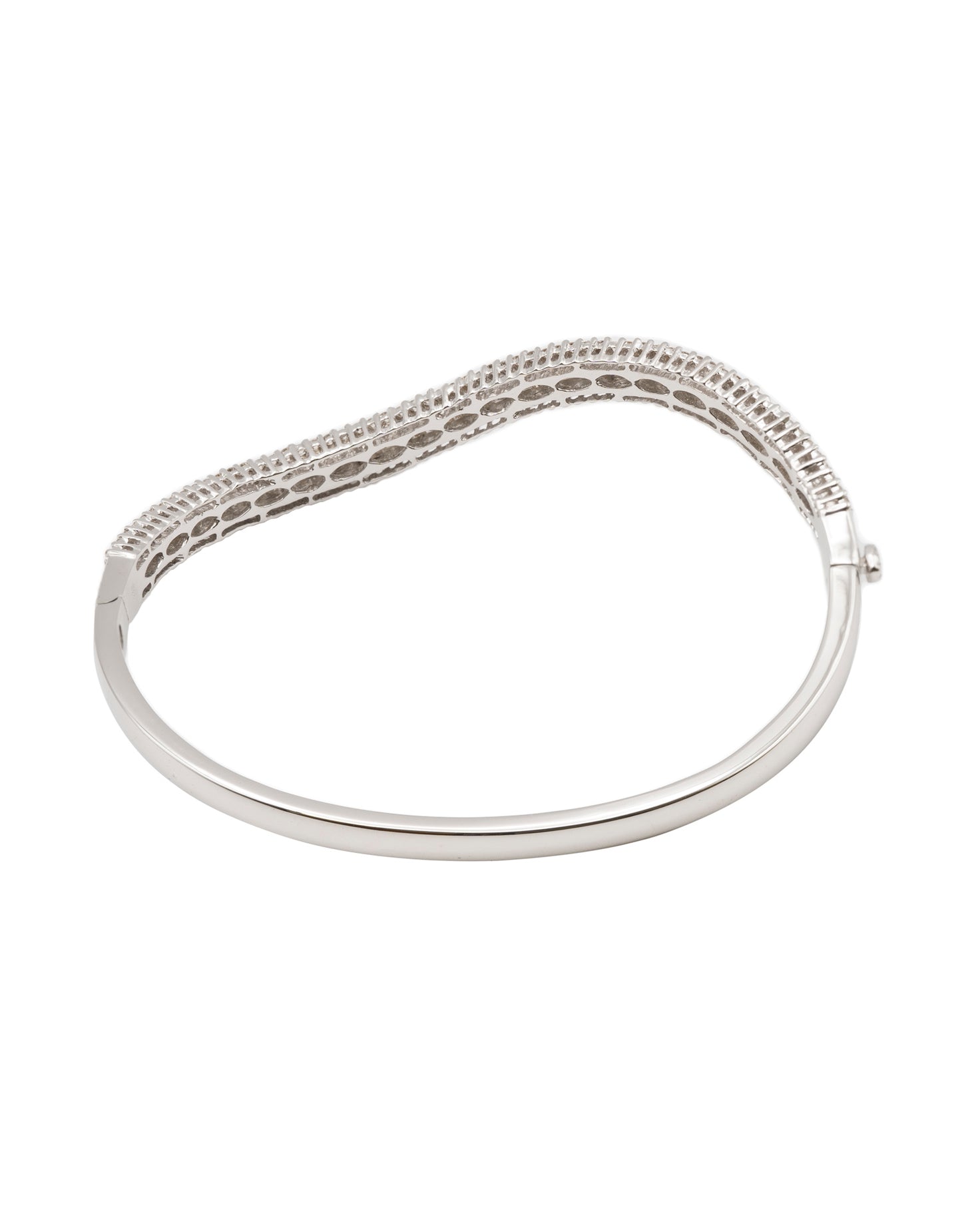 Wave Diamond Bangle 4CT 18K White Gold