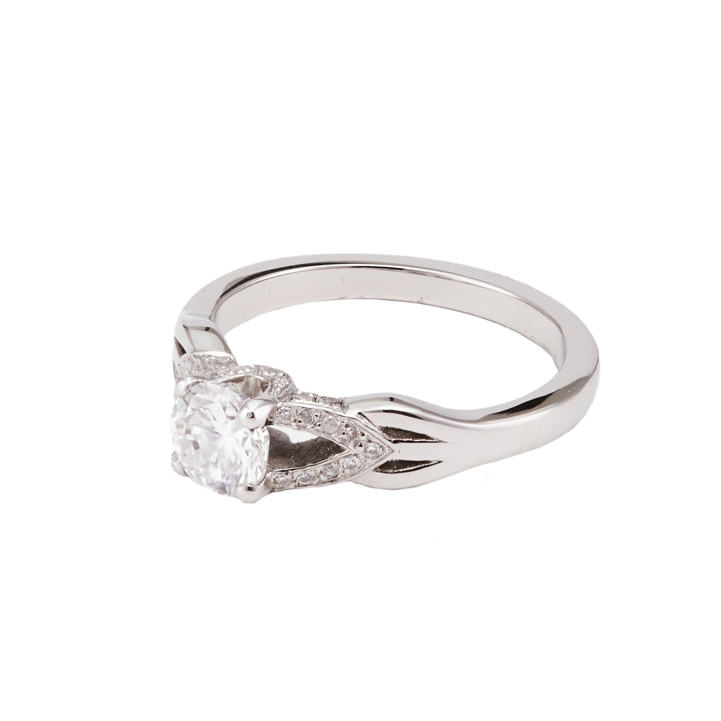 Brilliant Round Diamond Ring With Split Shank
