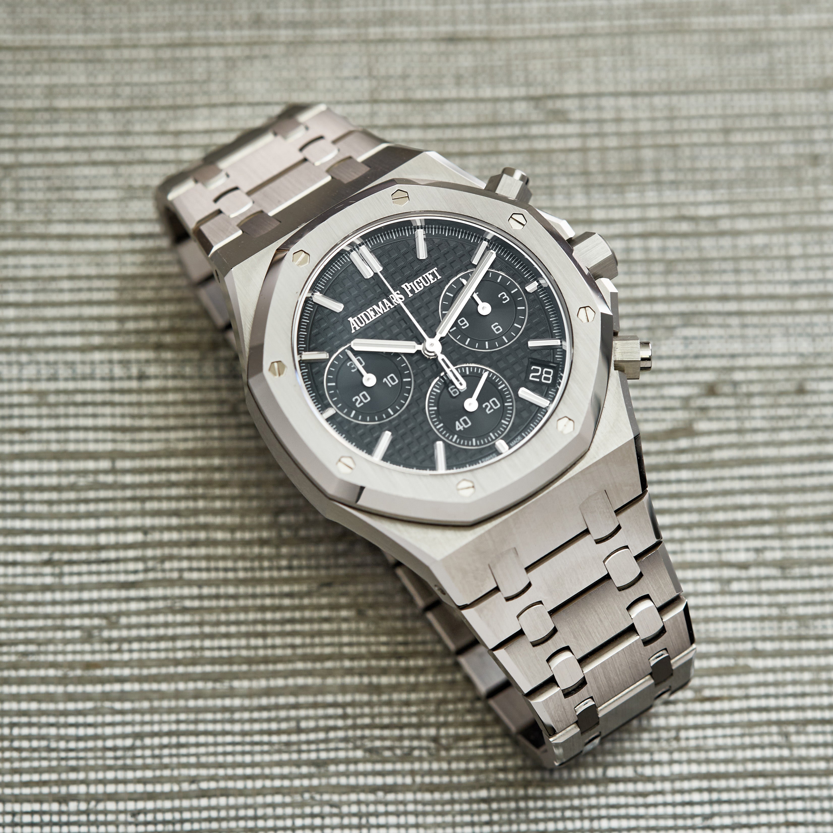 Audemars piguet outlet royal oak finance