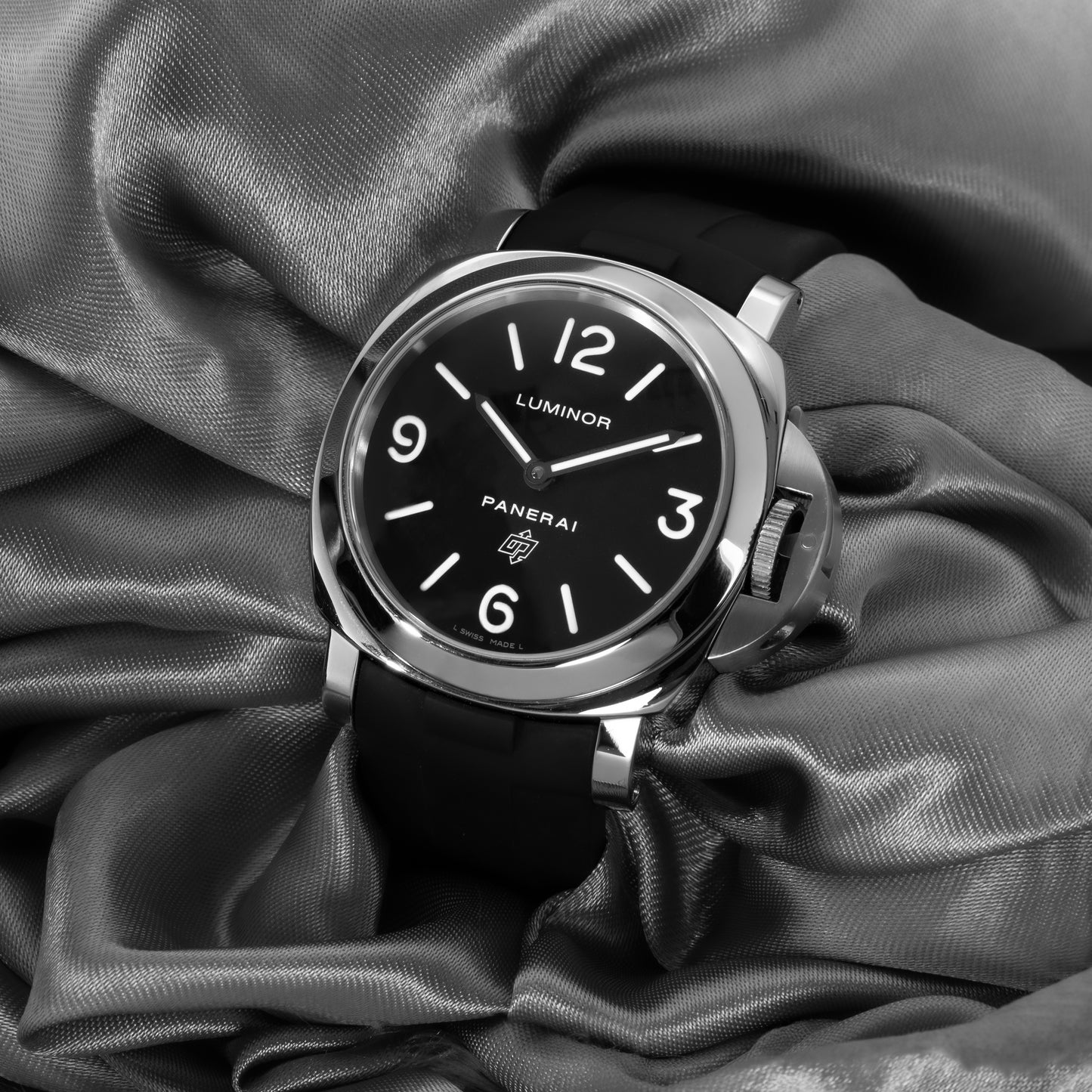 Panerai Luminor Base