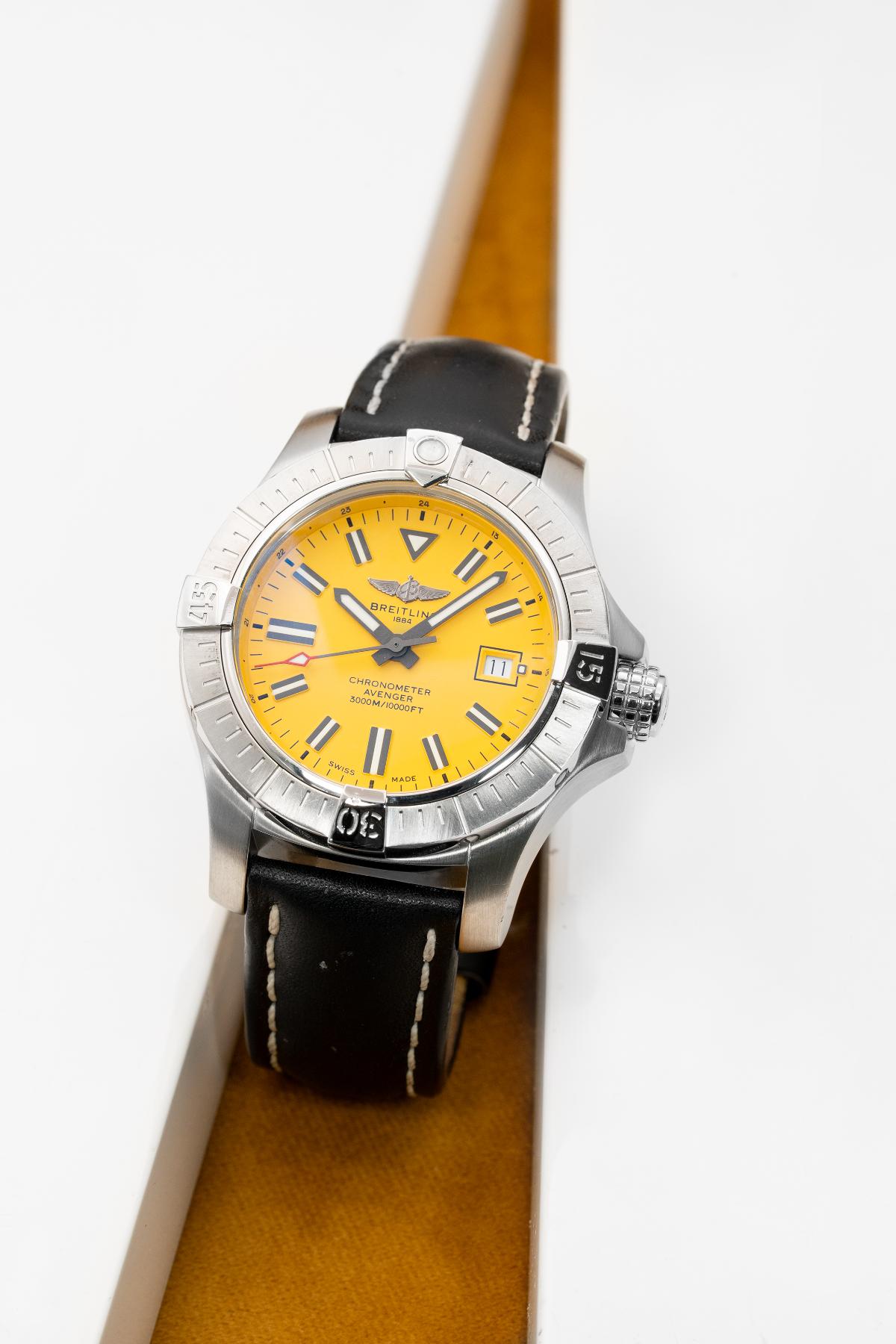 Breitling Avenger Automatic 45 Seawolf