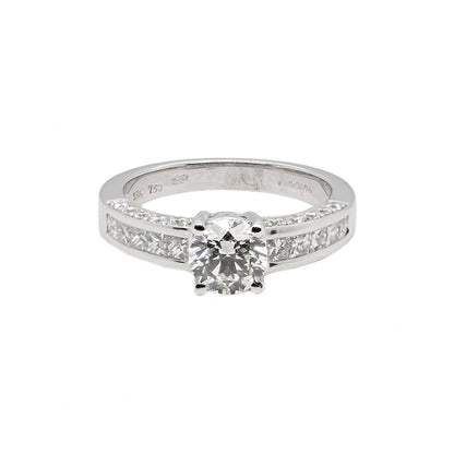Round Brilliant Ring With Diamond Shoulders